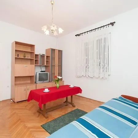 Zri Biograd Na Moru