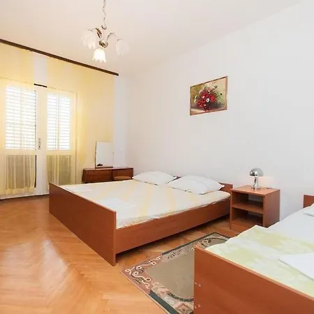Apartman Zri