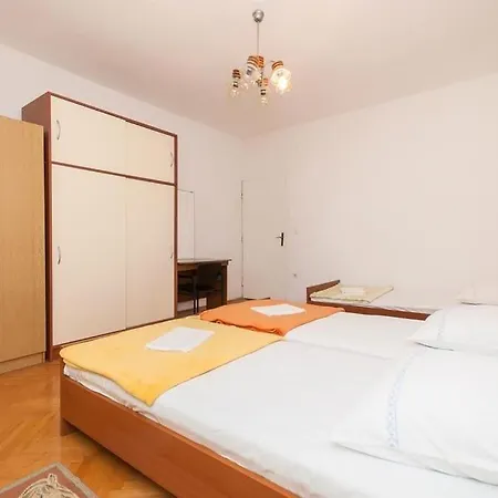 Zri Apartman Biograd na Moru
